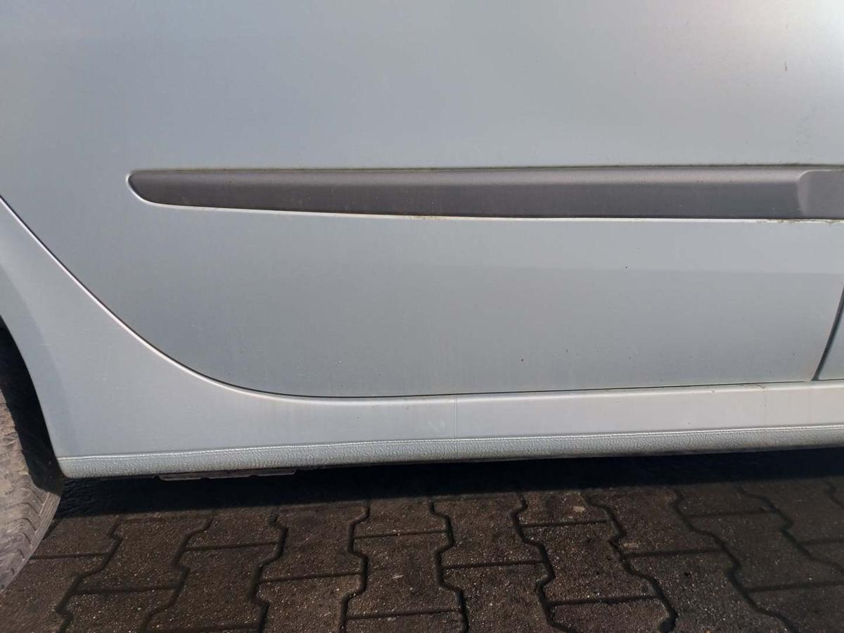 Renault Laguna 2 original T&uuml;r hinten rechts TEB64 Silber Flie&szlig;heck Rohbau Bj.2002